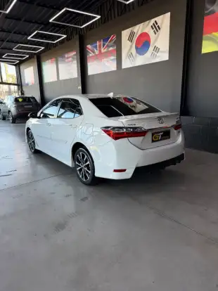 TOYOTA-COROLLA-2017