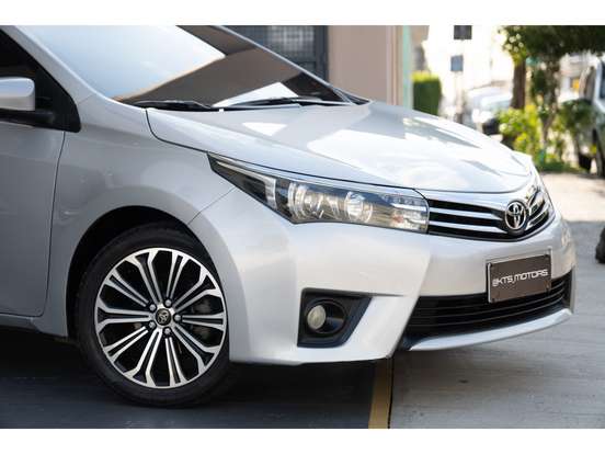 TOYOTA-COROLLA-2.0 ALTIS 16V FLEX 4P AUTOMÁTICO TOYOTA-COROLLA-2017