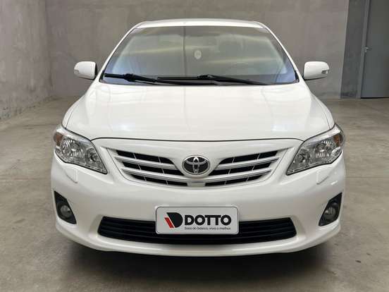 TOYOTA-COROLLA-2012