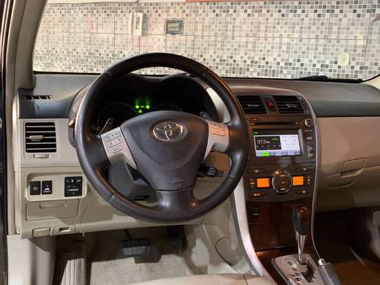 TOYOTA-COROLLA-2.0 ALTIS 16V FLEX 4P AUTOMÁTICO TOYOTA-COROLLA-2013