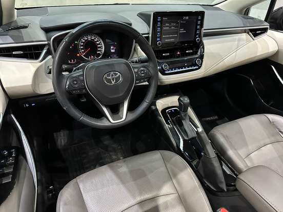 TOYOTA-COROLLA-2020