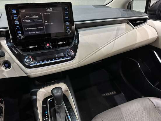 TOYOTA-COROLLA-2020