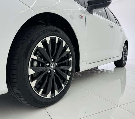 TOYOTA-COROLLA-2024