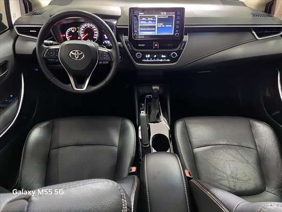 TOYOTA-COROLLA-2020