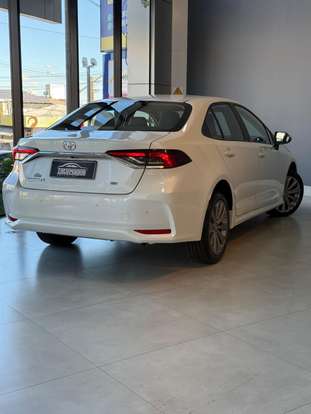 TOYOTA-COROLLA-2021