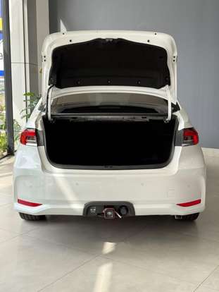 TOYOTA-COROLLA-2024