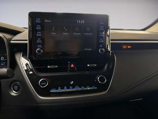 TOYOTA-COROLLA-2021