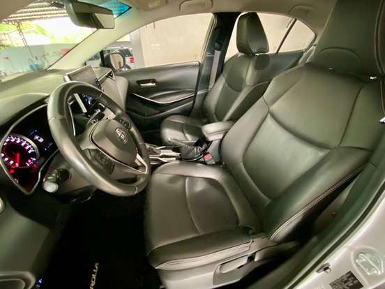 TOYOTA-COROLLA-2021