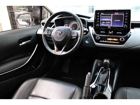 TOYOTA-COROLLA-2023