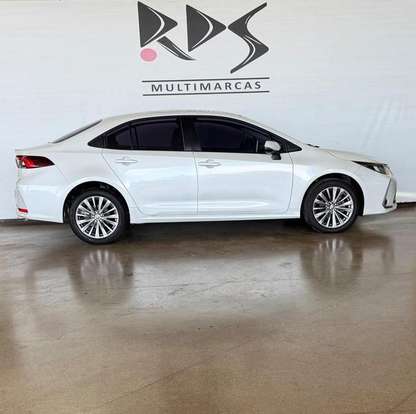 TOYOTA-COROLLA-2023
