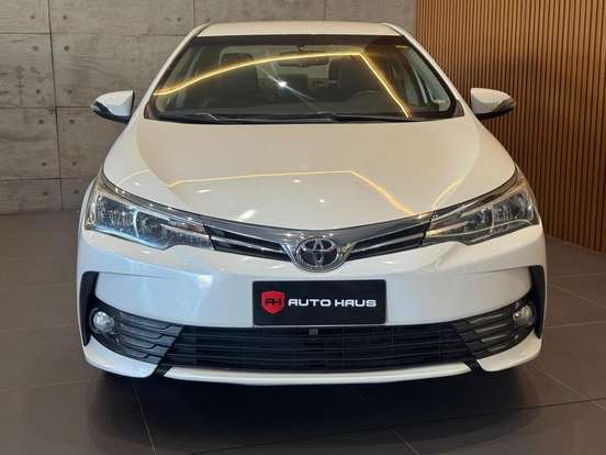 TOYOTA-COROLLA-2.0 XEI 16V FLEX 4P AUTOMÁTICO TOYOTA-COROLLA-2018