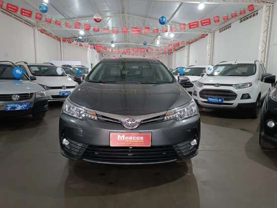 TOYOTA-COROLLA-2018