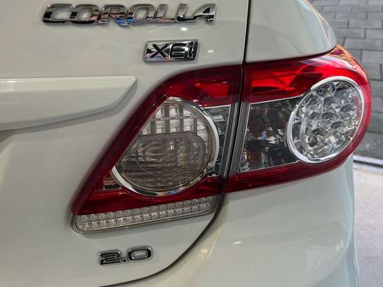TOYOTA-COROLLA-2.0 XEI 16V FLEX 4P AUTOMÁTICO TOYOTA-COROLLA-2014
