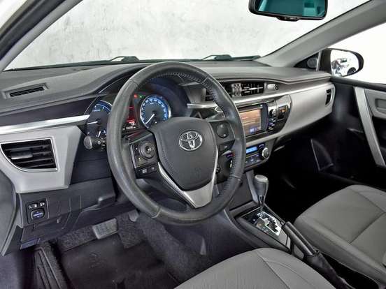 TOYOTA-COROLLA-2016