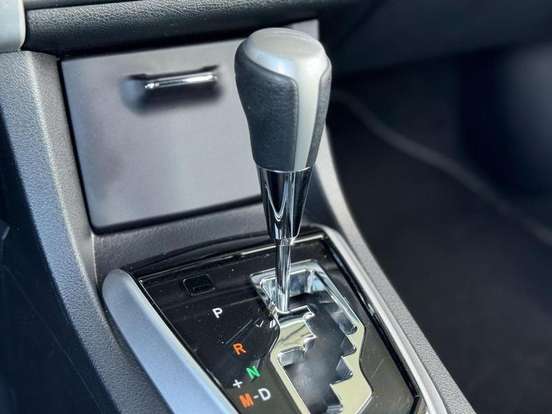 TOYOTA-COROLLA-2018