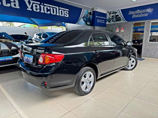 TOYOTA-COROLLA-2010