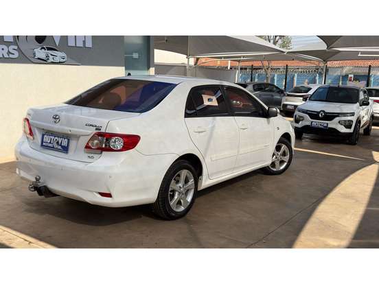 TOYOTA-COROLLA-2.0 XEI 16V FLEX 4P AUTOMÁTICO TOYOTA-COROLLA-2013