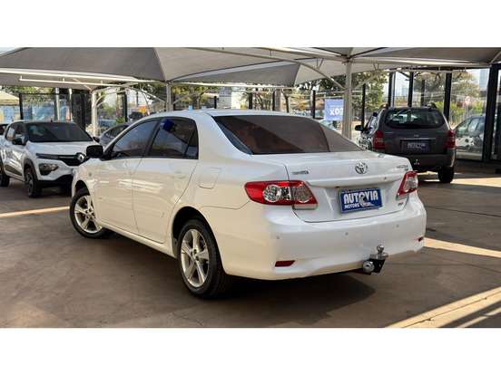 TOYOTA-COROLLA-2013