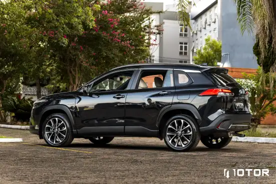 TOYOTA-COROLLA CROSS-2022