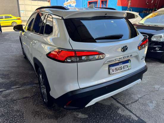 TOYOTA-COROLLA CROSS-2021