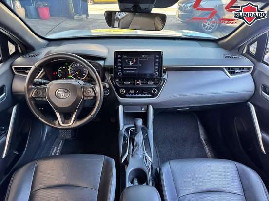 TOYOTA-COROLLA CROSS-2021