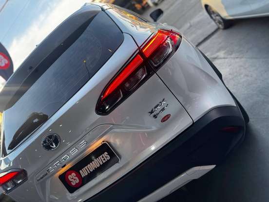 TOYOTA-COROLLA CROSS-1.8 VVT-I HYBRID FLEX XRX CVT TOYOTA-COROLLA CROSS-2025