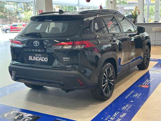 TOYOTA-COROLLA CROSS-2026