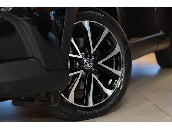 TOYOTA-COROLLA CROSS-2022
