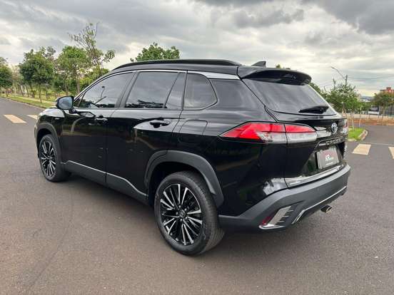 TOYOTA-COROLLA CROSS-2025