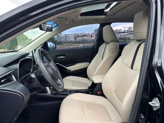 TOYOTA-COROLLA CROSS-2025