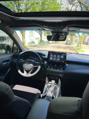 TOYOTA-COROLLA CROSS-2026