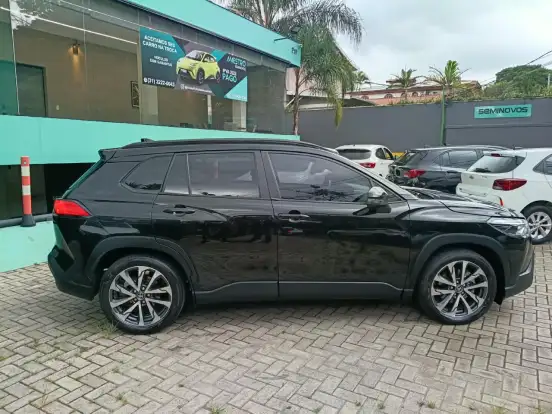 TOYOTA-COROLLA CROSS-2022