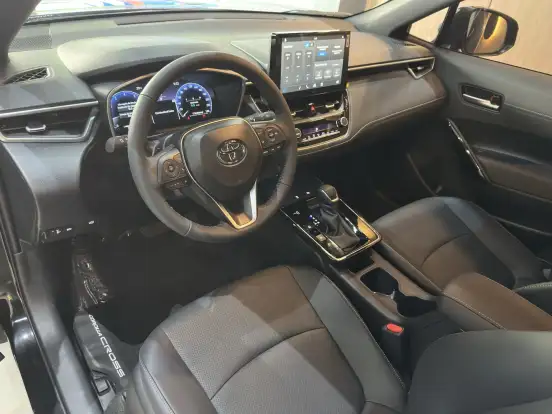 TOYOTA-COROLLA CROSS-2026
