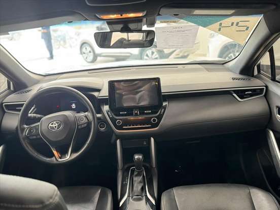 TOYOTA-COROLLA CROSS-2023