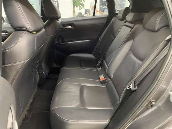 TOYOTA-COROLLA CROSS-2021