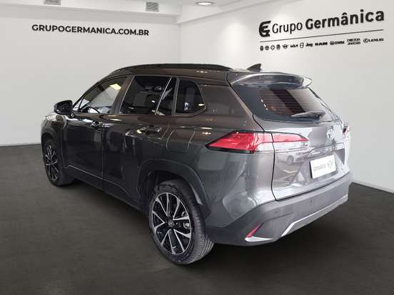 TOYOTA-COROLLA CROSS-2024