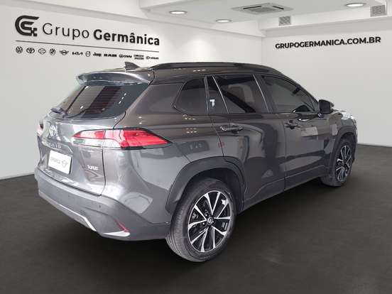 TOYOTA-COROLLA CROSS-2024