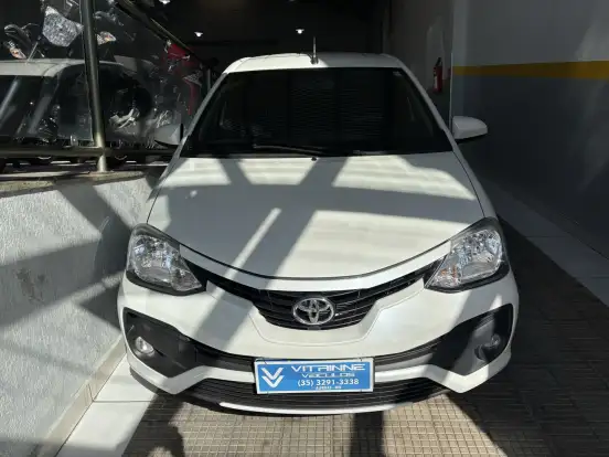 TOYOTA-ETIOS-1.5 XS 16V FLEX 4P AUTOMÁTICO TOYOTA-ETIOS-2018
