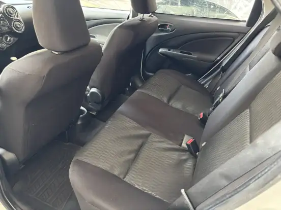 TOYOTA-ETIOS-1.5 XS 16V FLEX 4P AUTOMÁTICO TOYOTA-ETIOS-2018