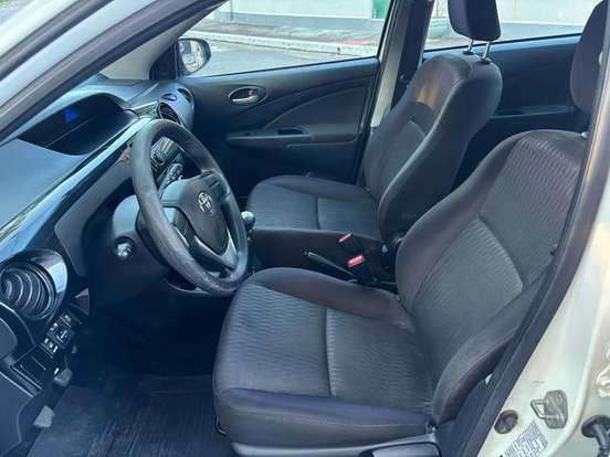 TOYOTA-ETIOS-1.3 X 16V FLEX 4P MANUAL TOYOTA-ETIOS-2018