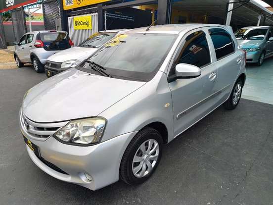 TOYOTA-ETIOS-1.3 X 16V FLEX 4P MANUAL TOYOTA-ETIOS-2015