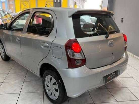 TOYOTA-ETIOS-1.3 X 16V FLEX 4P MANUAL TOYOTA-ETIOS-2019
