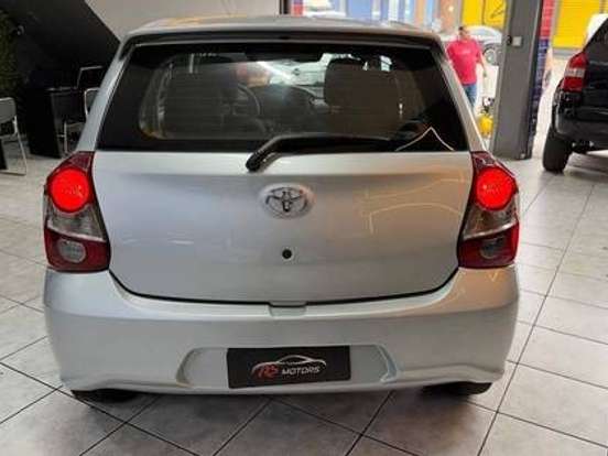 TOYOTA-ETIOS-1.3 X 16V FLEX 4P MANUAL TOYOTA-ETIOS-2019