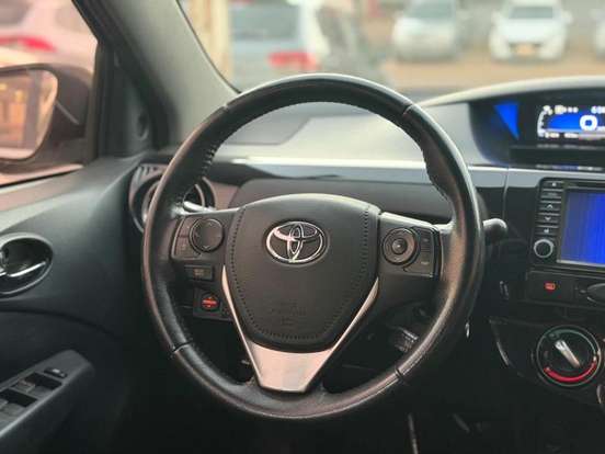 TOYOTA-ETIOS-1.5 PLATINUM 16V FLEX 4P AUTOMÁTICO TOYOTA-ETIOS-2016