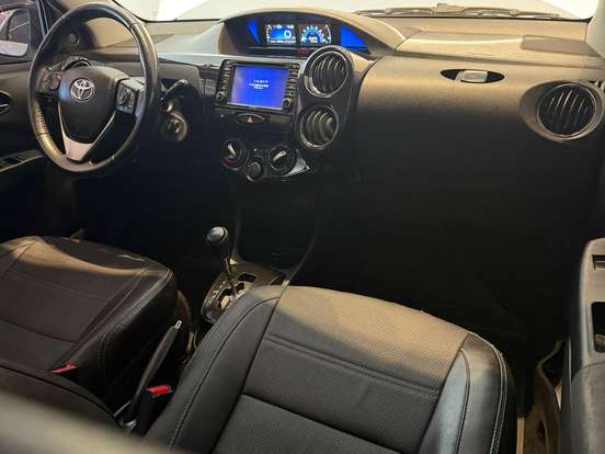 TOYOTA-ETIOS-1.5 PLATINUM SEDAN 16V FLEX 4P AUTOMÁTICO TOYOTA-ETIOS-2018