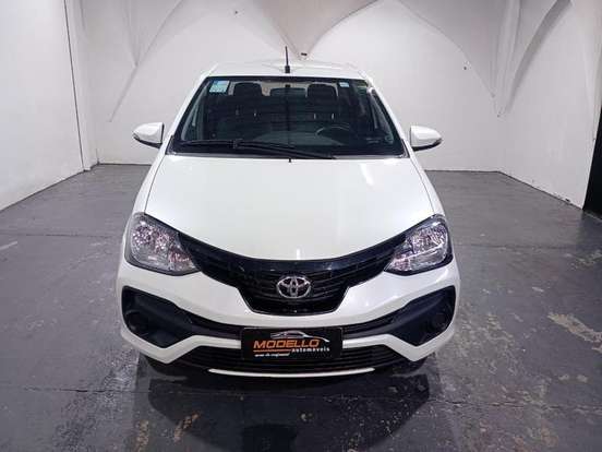 TOYOTA-ETIOS-1.5 X PLUS 16V FLEX 4P AUTOMÁTICO TOYOTA-ETIOS-2019