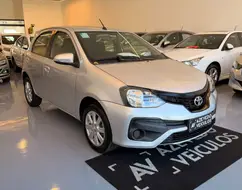 TOYOTA ETIOS 1.5 X PLUS 16V FLEX 4P AUTOMÁTICO TOYOTA ETIOS 1.5 X PLUS 16V FLEX 4P AUTOMÁTICO