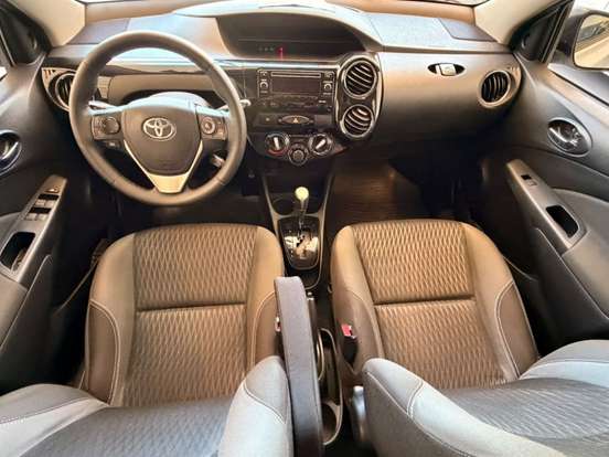 TOYOTA-ETIOS-1.5 X PLUS 16V FLEX 4P AUTOMÁTICO TOYOTA-ETIOS-2019