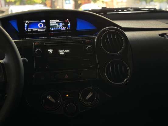 TOYOTA-ETIOS-1.5 X PLUS SEDAN 16V FLEX 4P MANUAL TOYOTA-ETIOS-2019