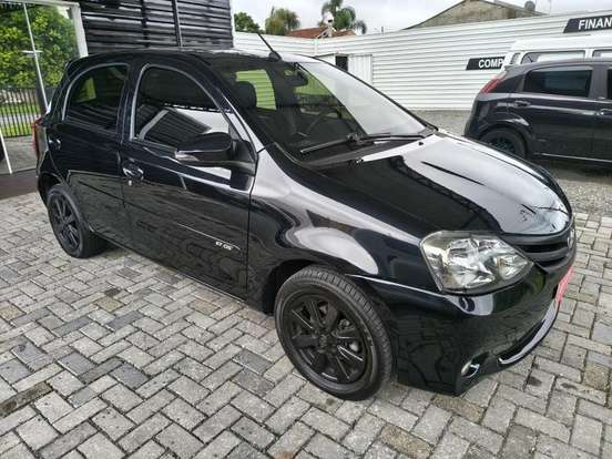 TOYOTA-ETIOS-1.5 XLS 16V FLEX 4P MANUAL TOYOTA-ETIOS-2016